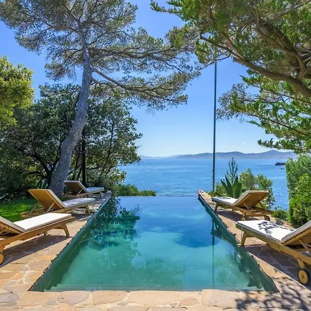 Apartmán Quiet, Beautiful And Stylish House In Saint-raphael Saint-Raphaël