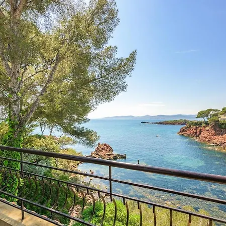Quiet, Beautiful And Stylish House In Saint-raphael * Saint-Raphaël
