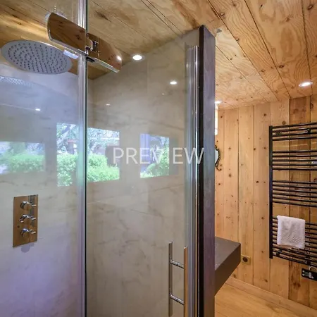 Quiet, Beautiful And Stylish House In Saint-raphael