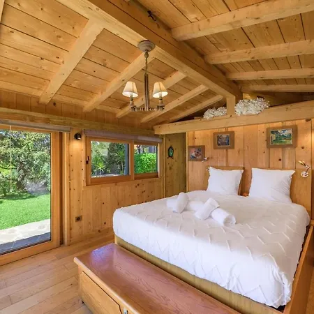 Quiet, Beautiful And Stylish House In Saint-raphael Apartmán Saint-Raphaël