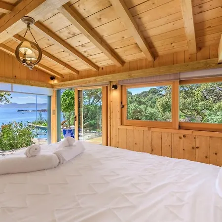Quiet, Beautiful And Stylish House In Saint-raphael Apartmán *